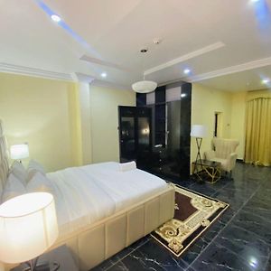 Light Spring Hotel